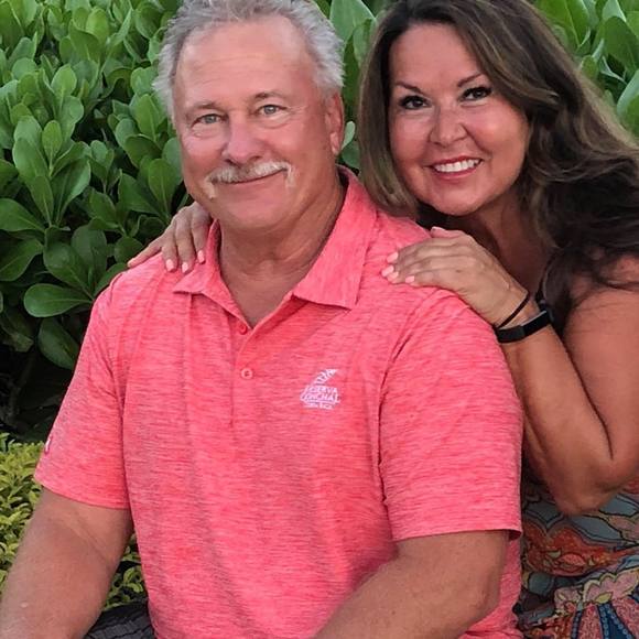 Meet your Posher, Renee - Picture 1 of 1